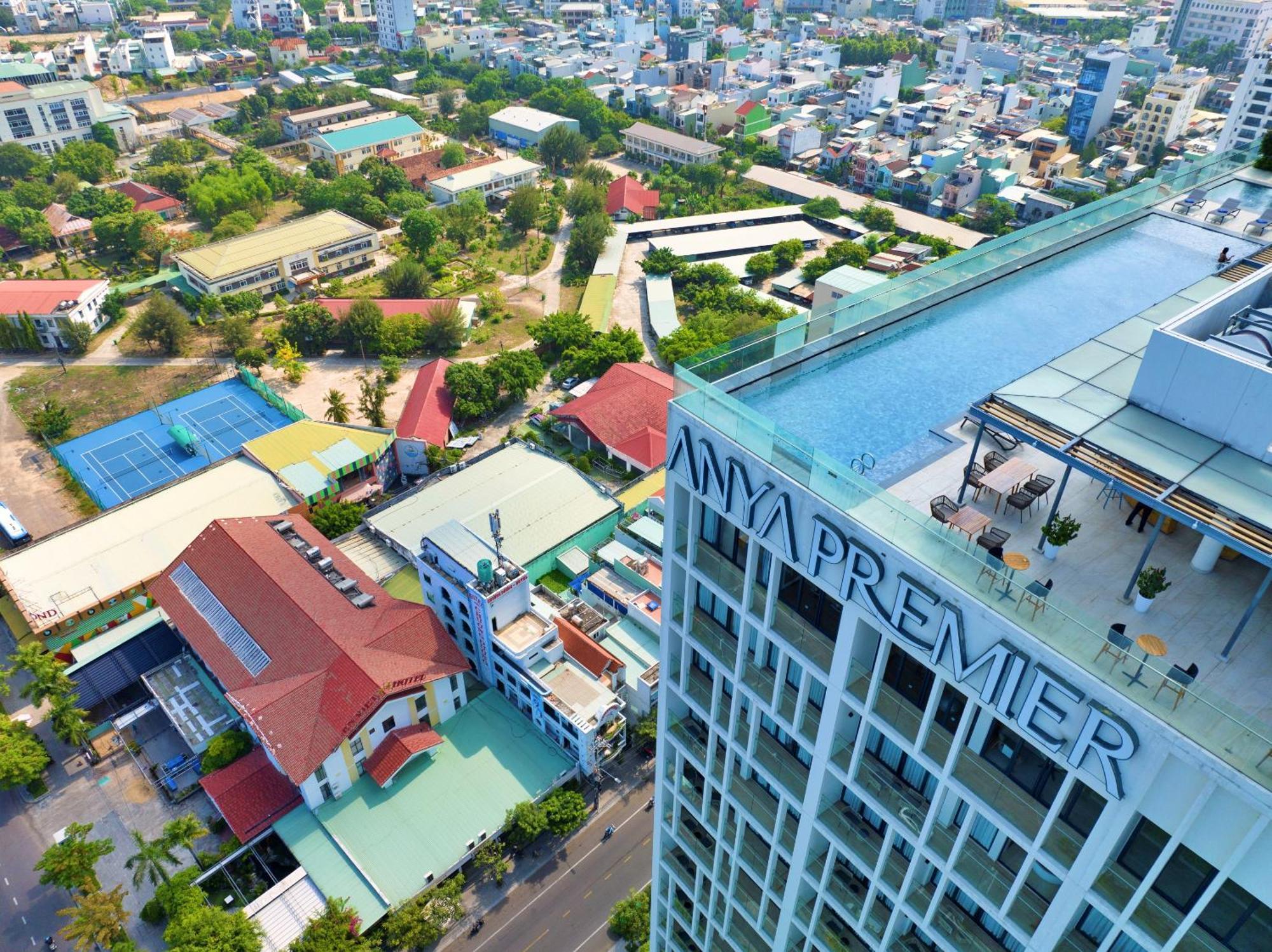 Anya Premier Hotel Куи Нхон Екстериор снимка