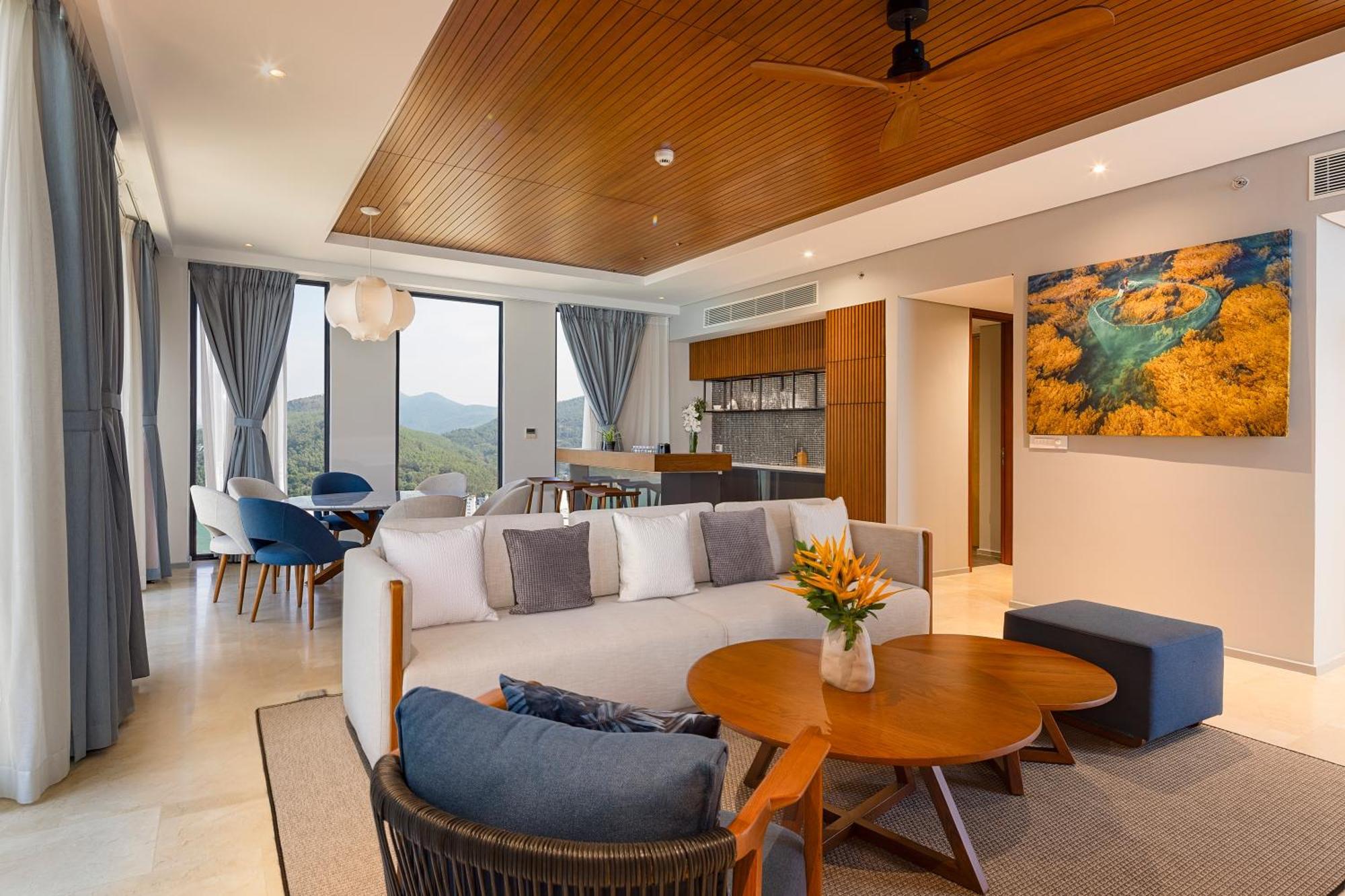 Anya Premier Hotel Куи Нхон Екстериор снимка